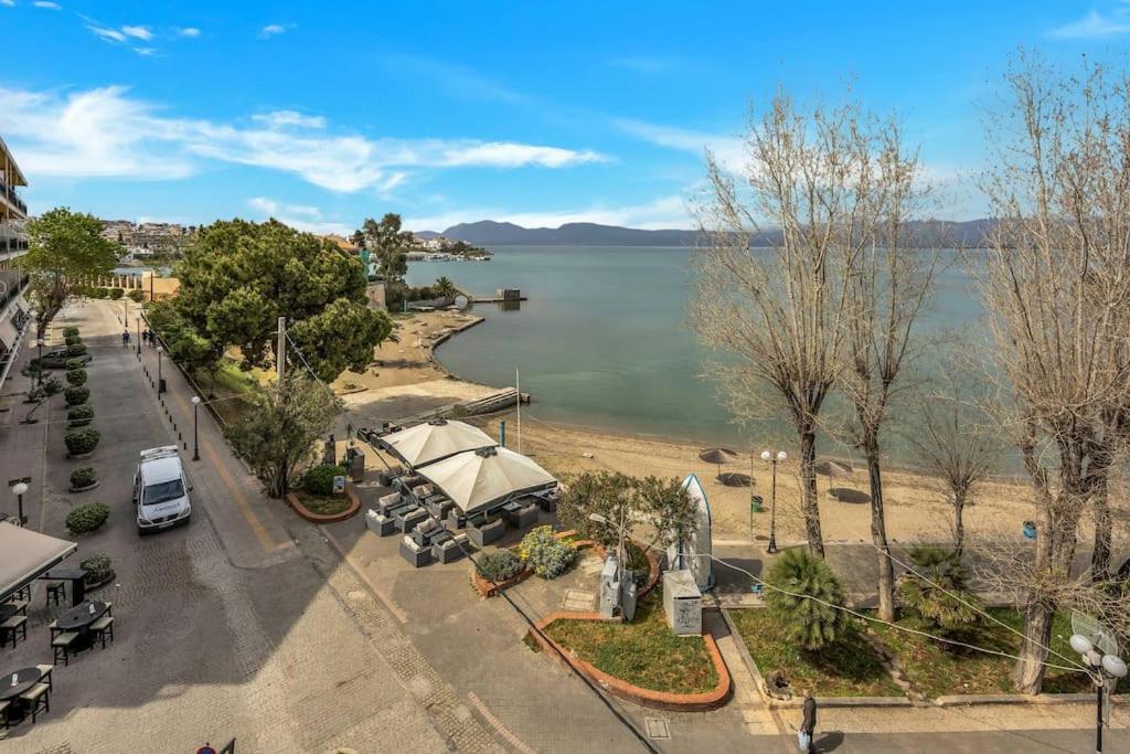 Bright Central Apartment With Splendid Sea View! Chalkís Exterior foto